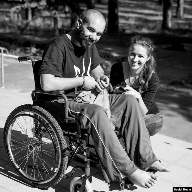 Волонтер Ліза Масляк