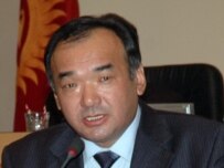 Azim Isabekov (file photo) (RFE/RL)