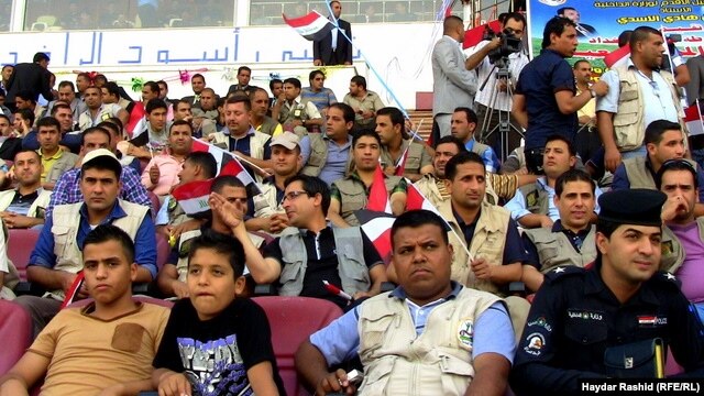 مشجعون