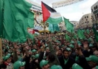 Hamas supporters celebrate victory in parliamentary elections in Nablus (epa) 