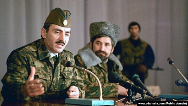 Джохар Дудаева и Микола Козицын, лидер донских казаков, 1991г.
