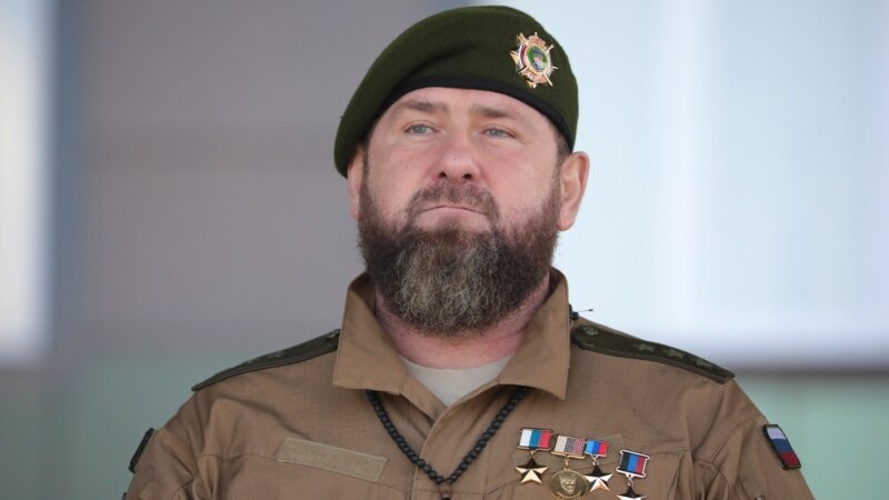 Стала известна официальная зарплата Рамзана Кадырова на посту главы Чечни