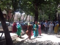 The demonstrators had gathered in front of a United Nations office in Dushanbe (RFE/RL)