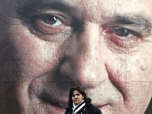 Serbia -- A pre-election poster shows Serbian ultranationalist Radical Party acting leader Tomislav Nikolic in Belgrade, 13Jan2008