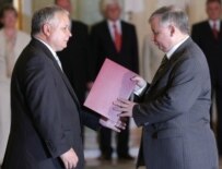 Polish President Lech Kaczynski (left) appointed his twin brother, Jaroslaw, as prime minister in July (epa)