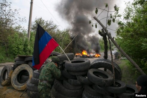 07314D84-5C75-4C9C-B3D4-4B75A38B084F_w49