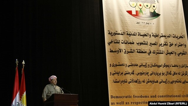 بارزاني يلقي كلمة في مؤتمر التجمع العربي لنصرة القضية الكردي في أربيل