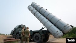 Ресейдің С-300 зенит-зымыран кешені (Көрнекі сурет).