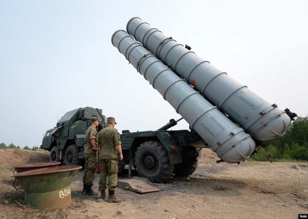 Russia Confirms Deployment Of S 300 Air Defense Missiles To Syria