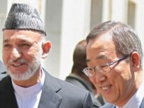 President Karzai (left) and UN chief Ban will attend the meeting (file photo) (epa)