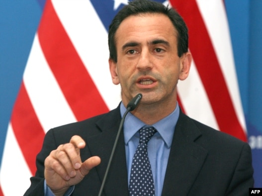 Georgia - US Assistant Secretary of State for Europe and Eurasian affairs Phillip Gordon speaks at a press conference, Tbilisi, 10Jun2009