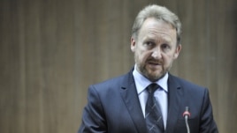 Bakir Izetbegović