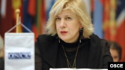 Дунья Миятович, Еуропадағы қауіпсіздік және ынтымақтастық ұйымының (ЕҚЫҰ) баспасөз бостандығы мәселелері жөніндегі өкілі