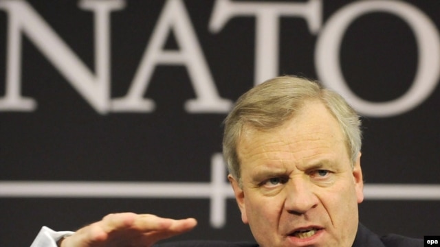 NATO Secretary-General Jaap de Hoop Scheffer speaks at a press conference in Brussels on March 5