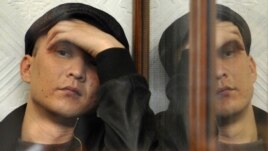 Жаңаөзен ісі бойынша айыпталушылардың бірі сот залында отыр. Ақтау, 27 наурыз 2012 жыл