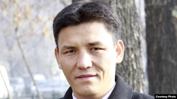 Спорт комментаторы Есей Жеңісұлы. Сурет жеке мұрағаттан алынды.