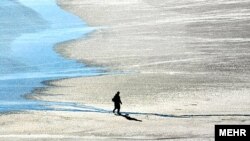 Activists estimate that Lake Orumieh is being deprived of 5.5 billion cubic meters of water annually.
