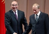 Former President Akaev is in Moscow, where he was granted asylum by President Putin (file photo)