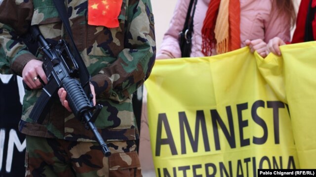 International clout: A March 2011 rally organized by Amnesty International and others in Moldova to protest capital punishment in China.