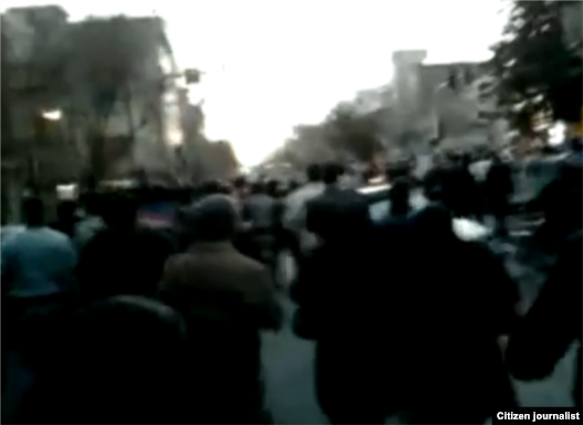 نمایی از تظاهرات روز سه‌شنبه ۱۰ اسفند در تهران