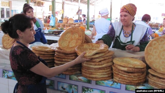 Çörek önümleriniň bahasynyň näme sebäpden gymmatlandygy barada anyk maglumat ýok.