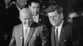 Nikita Hrușciov și președintele John F. Kennedy la convorbirile Est-Vest de la Viena în 1961