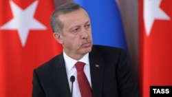 Turkish Prime Minister Recep Tayyip Erdogan will travel to Istanbul on December 24.