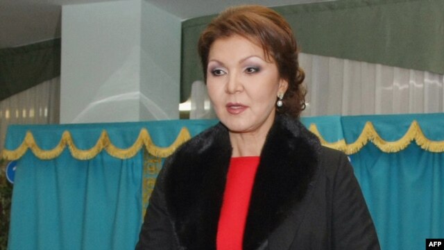 Дарига Назарбаева, старшая дочь президента Казахстана Нурсултана Назарбаева. Астана, 15 января 2012 года.
