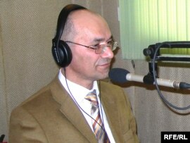 Osman Gündüz bunu Konstitusiyanın və qanunların pozulması kimi qiymətləndirib