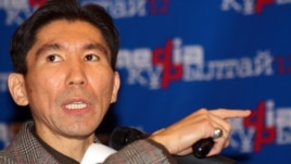 Саясаттанушы Досым Сәтпаев.