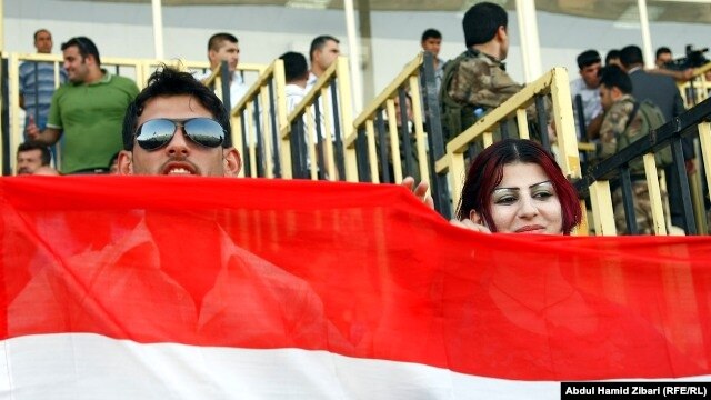 مشجعون لمباريات المنتخب العراقي والاردني 2 ايلول 2011