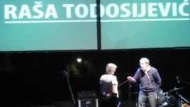 Raša Todosijević sa suprugom