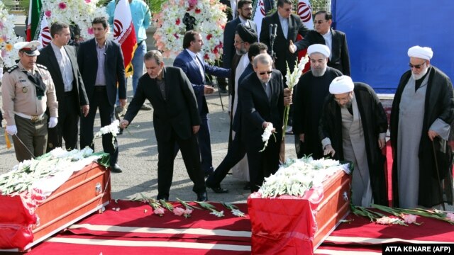 مقام‌های ایرانی در مراسم تشییع شماری از قربانیان منا در تهران