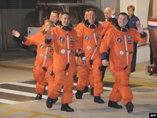 Posala šatla Endeavour 