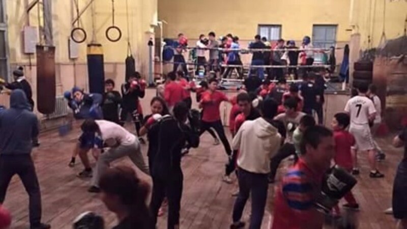Известный французский боец ММА описал все «прелести» тренировок в Бишкеке