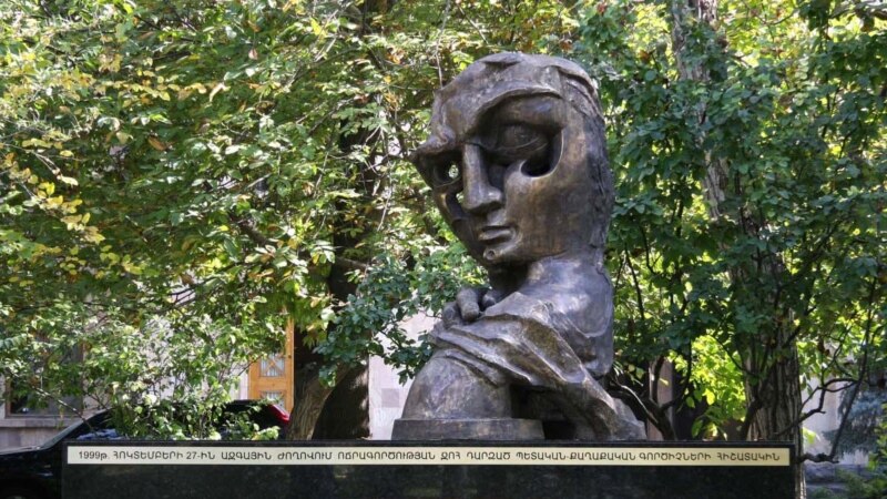  ����������� 17-� ��������� ������� ���������� ������� 