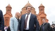 Գագիկ Ծառուկյանը իր հովանավորությամբ կառուցված եկեղեցու օծմանը, Աբովյան, 14-ը մայիսի, 2013