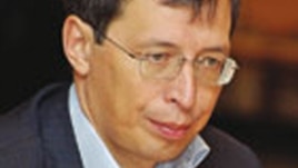 Ораз Жандосов, «Ракурс» экономикалық талдау орталығының директоры.