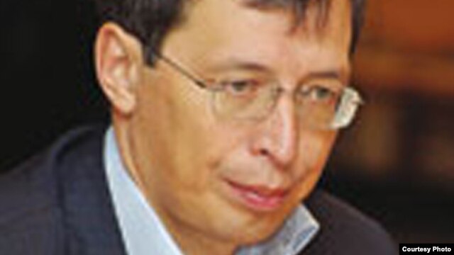 Ораз Жандосов, «Ракурс» экономикалық талдау орталығының директоры.