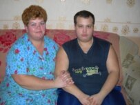 Svetlana Nanochkina, and her son Oleg (RFE/RL)