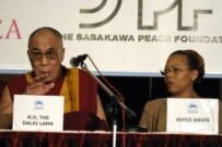 Dalai Lama at Forum 2000 (RFE/RL)