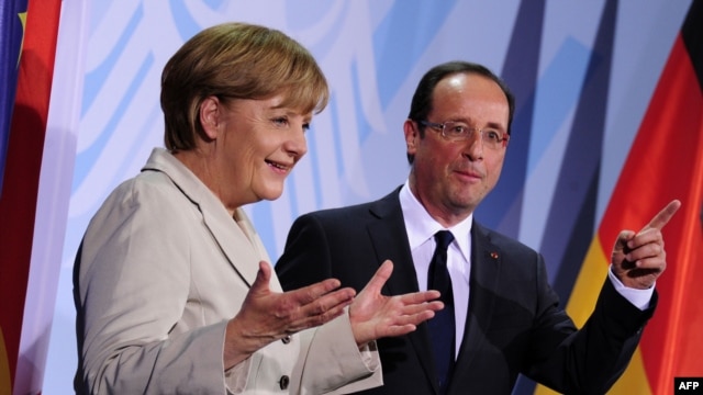 Angela Merkel i Fransoa Oland u Berlinu