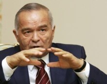 Uzbekistan – Politics – President Islam Karimov (portrait) talks to his Russian counterpart Vladimir Putin, Moscow, 28Jun2005