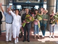 The six Bulgarian medics wave to well-wishers as they arrived in Sofia today on a flight from Tripoli (epa)
