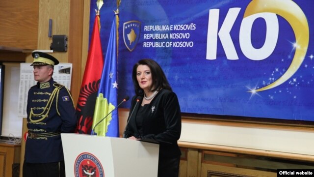 Atifete Jahjaga gjatë ceremonisë, 17 Shkurt 2013