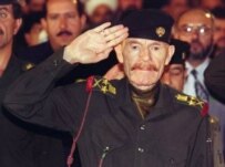 Former Hussein official Izzat Ibrahim al-Duri in 1999 (epa)