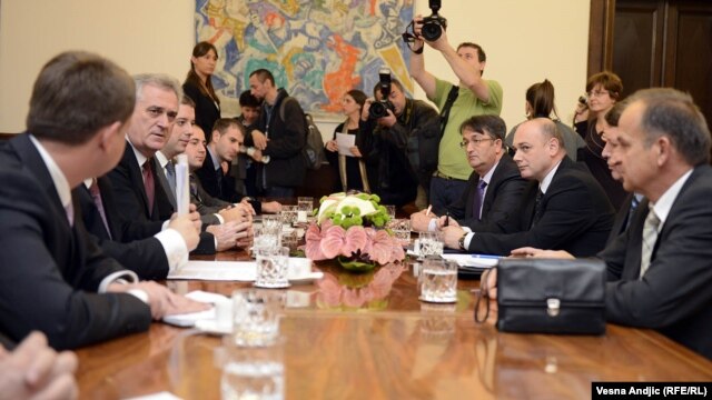 Tomislav Nikolić na sastanku sa kosovskim Srbima, 28. novembar 2012. Beograd