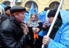Ukraine -- Protests, Orange v. Blue, November 29