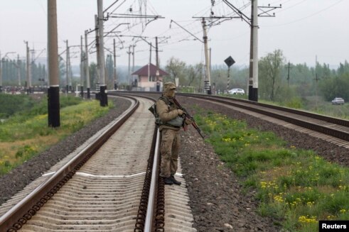 180DDFF6-A46F-451B-99D8-F3EE0BE438D0_w49