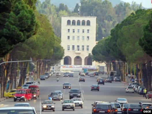 Tiranë